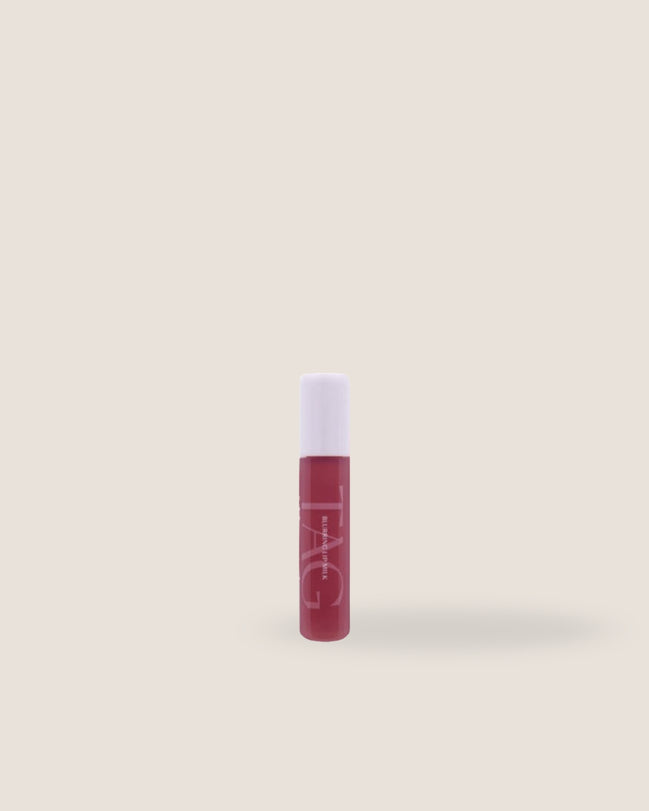 too cool for school - TAG Blurring Lip Milk